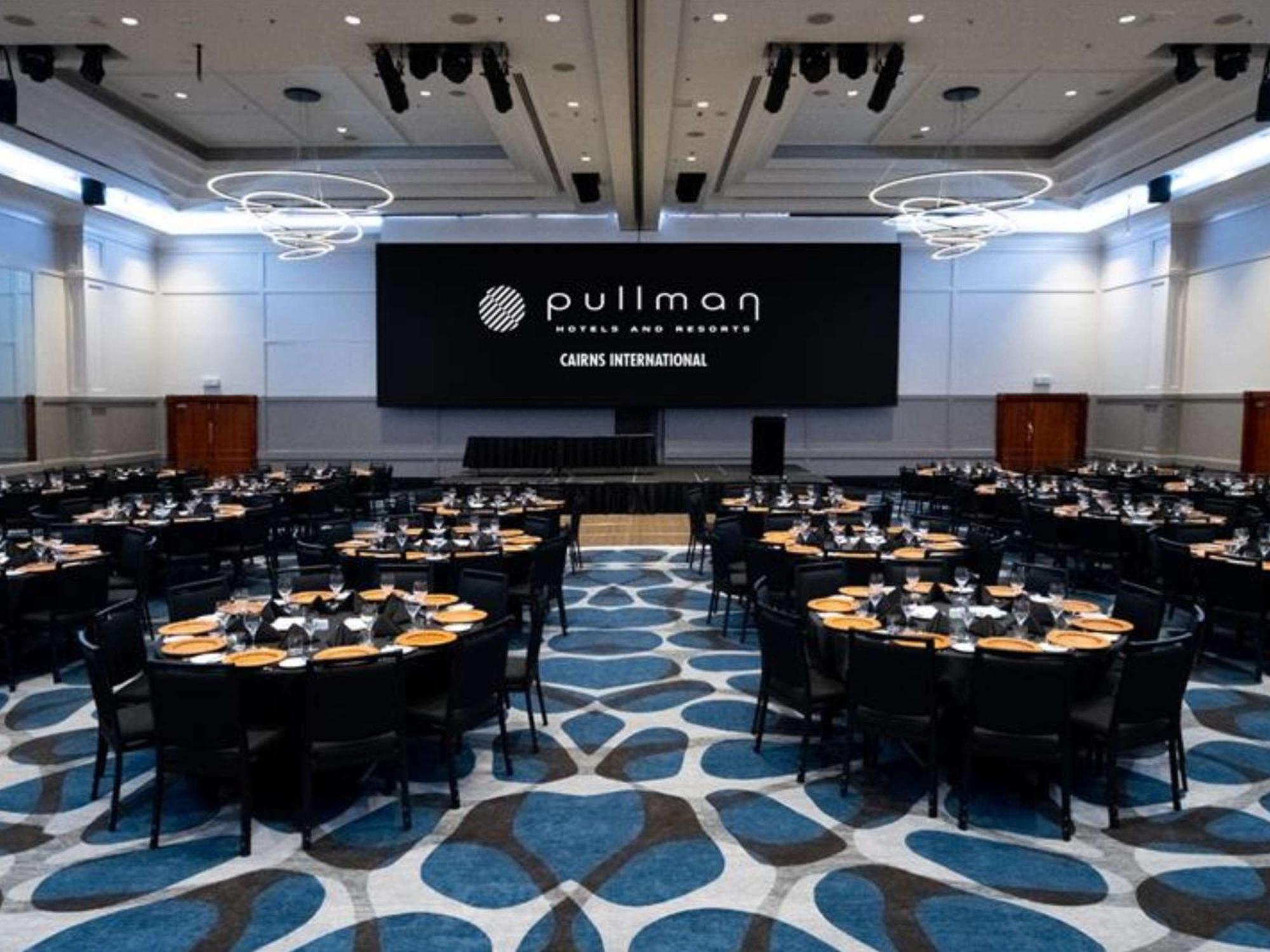 Pullman Cairns International Hotel Luaran gambar The International Ballroom